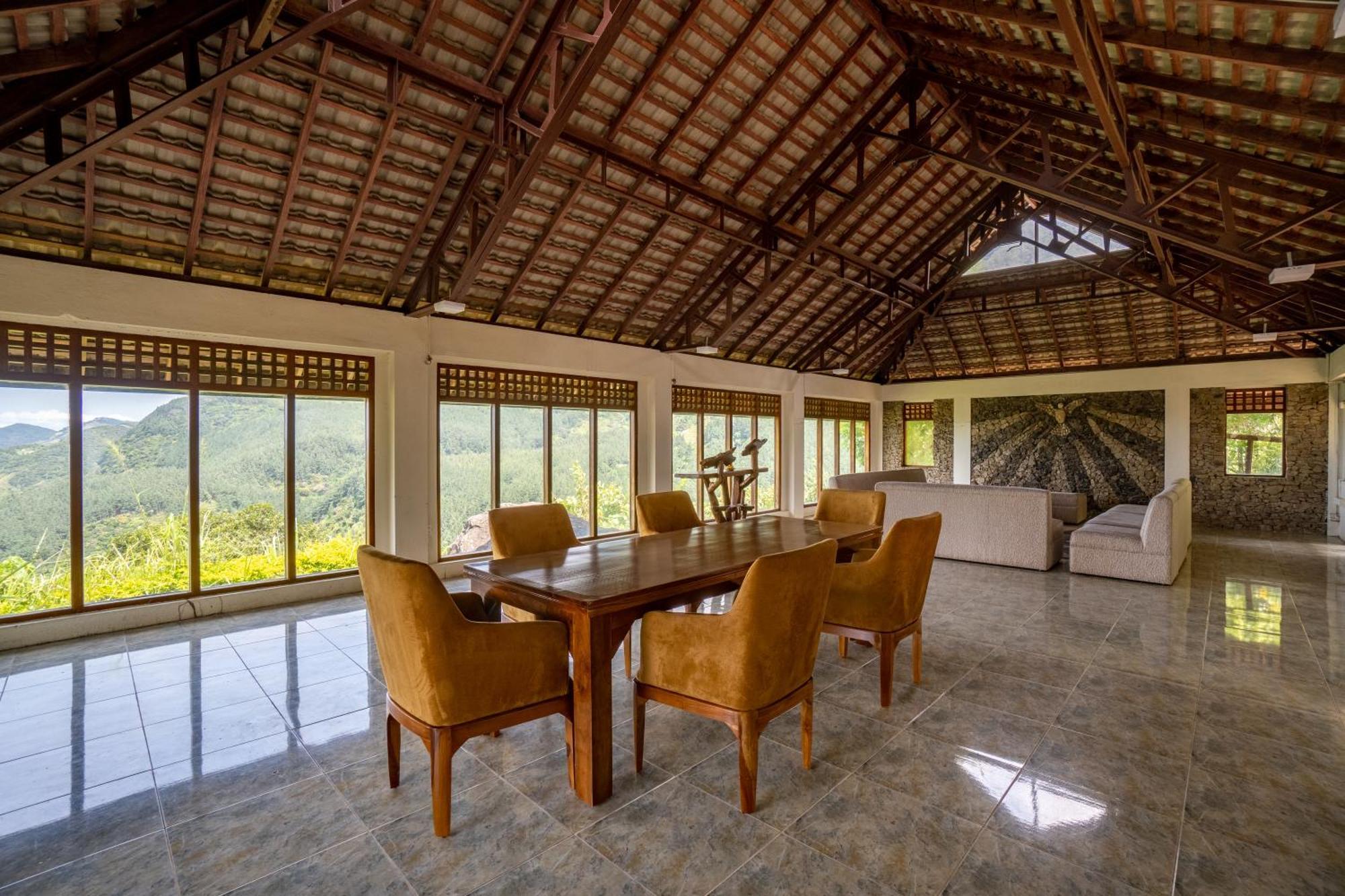 Shanthi Uyana Kandy Exterior foto