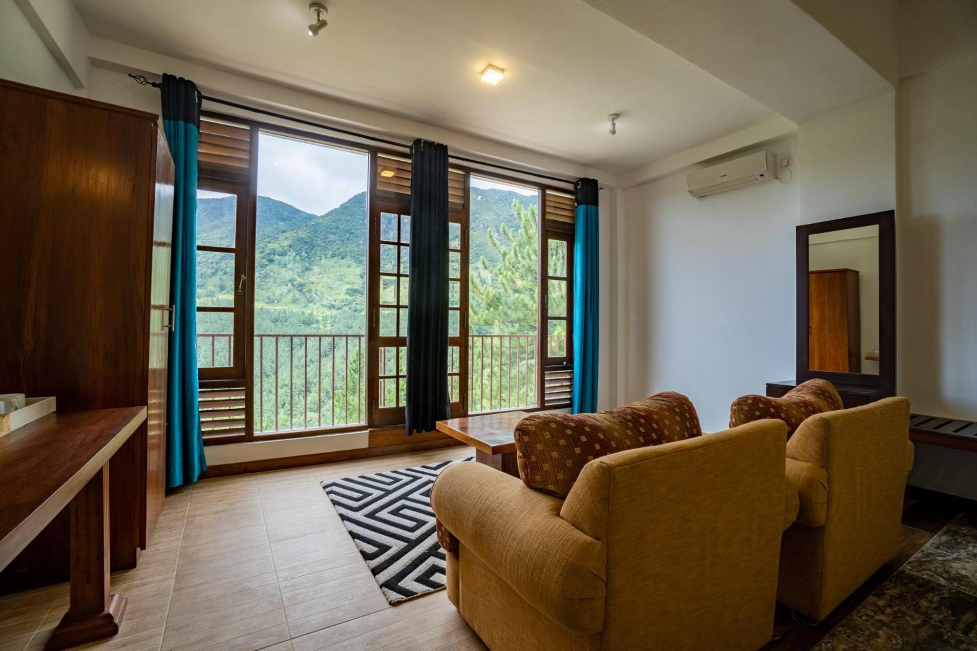 Shanthi Uyana Kandy Exterior foto